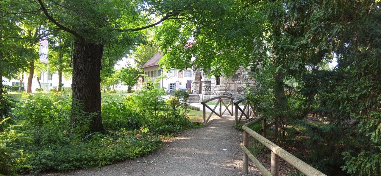 Grosses Zimmer Bad Kueche Wohnzimmer Terasse Garten Zentral Ruhig Landsberg am Lech Extérieur photo